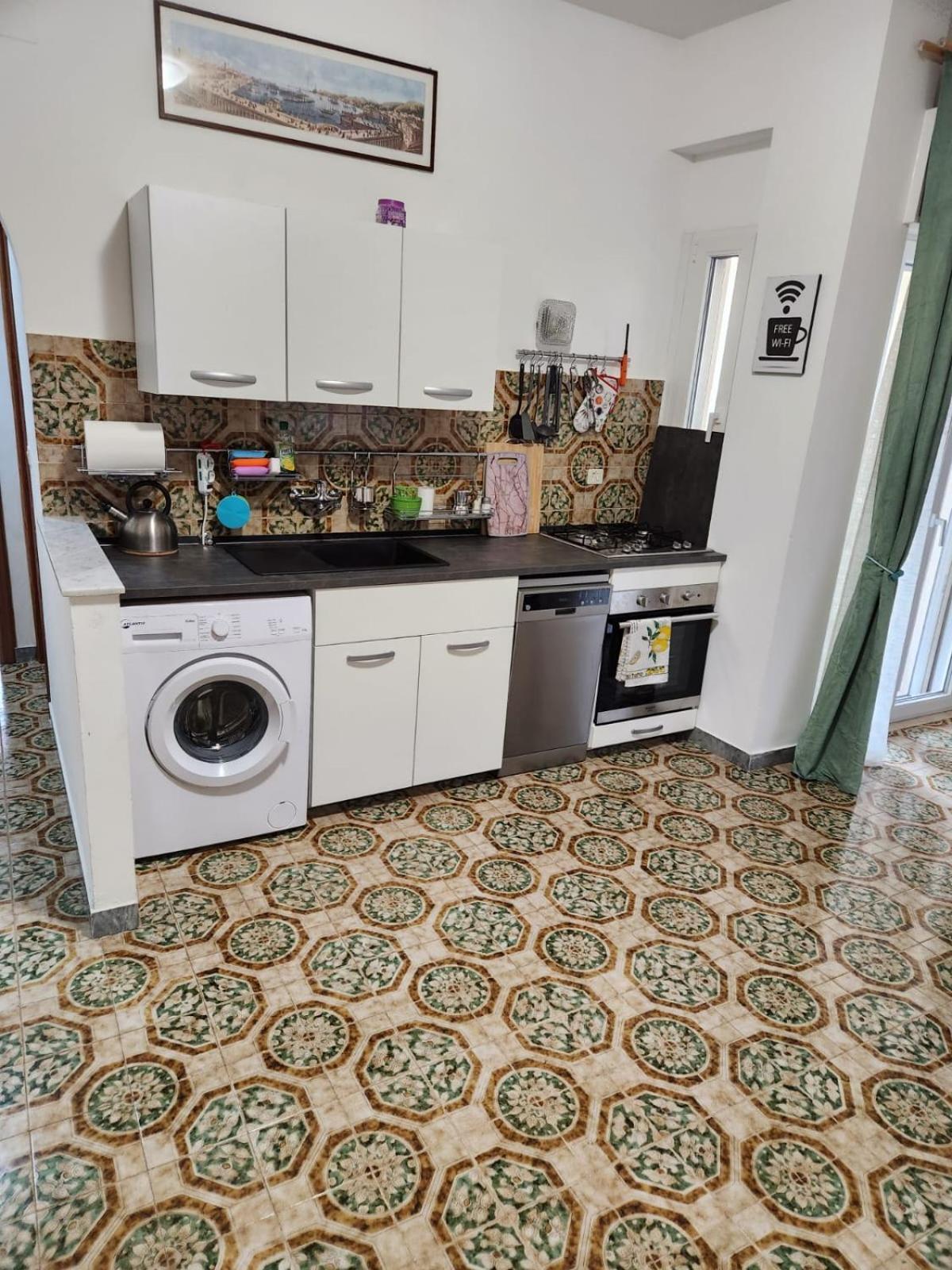 Аppartamenti Vicino Al Mare Apartamento Scalea Exterior foto