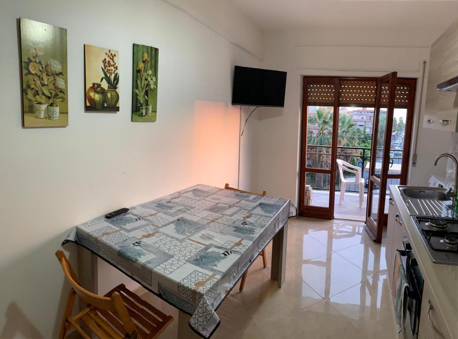 Аppartamenti Vicino Al Mare Apartamento Scalea Exterior foto